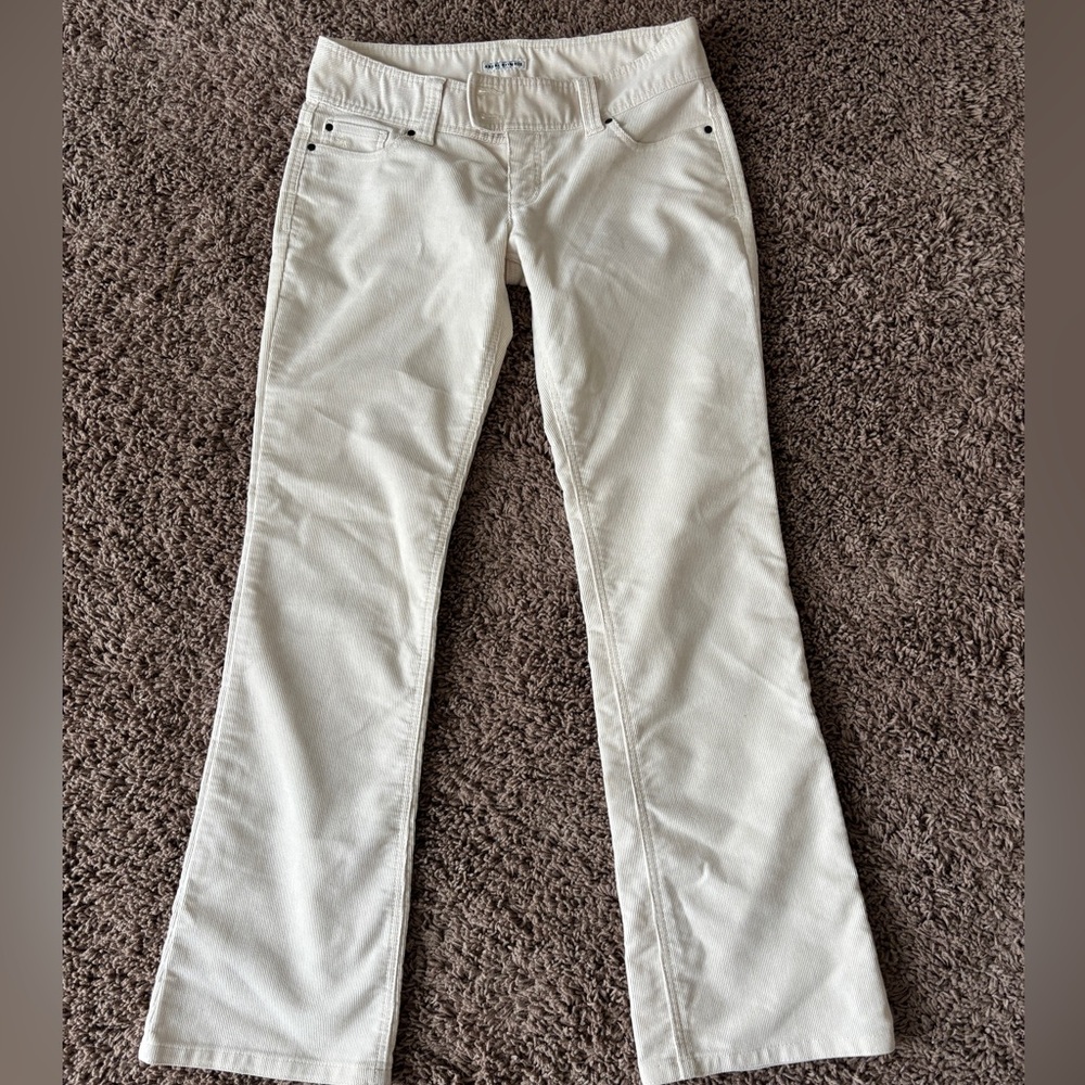Abercrombie cream soft corduroy jeans.